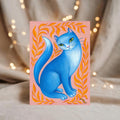 Postkarte A6 Blaue Katze  – Verspielte Katzen Illustration – Bunte Kunstkarte – Modernes Tiermotiv – Geschenk für Katzenliebhaber